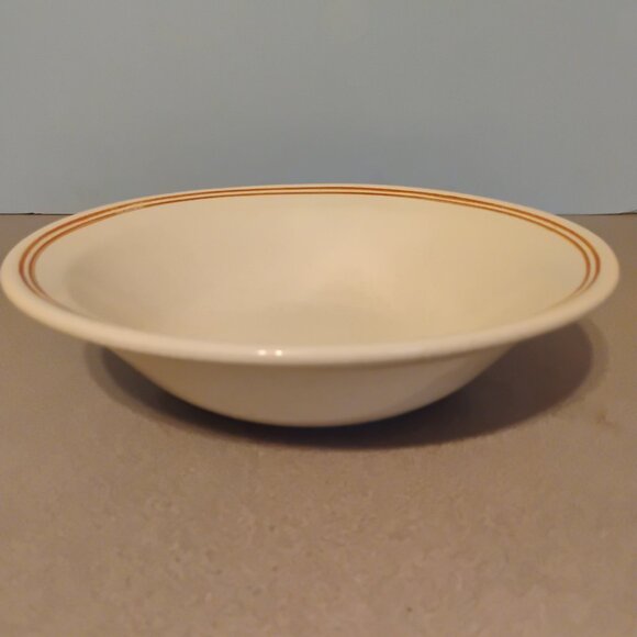 Mt Clemens Pottery Serving Bowl Tan Band Rim - Picture 3 of 4
